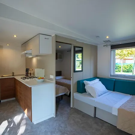 Lido Verbano Camping Village 캠프장 카스텔레토소프라티시노