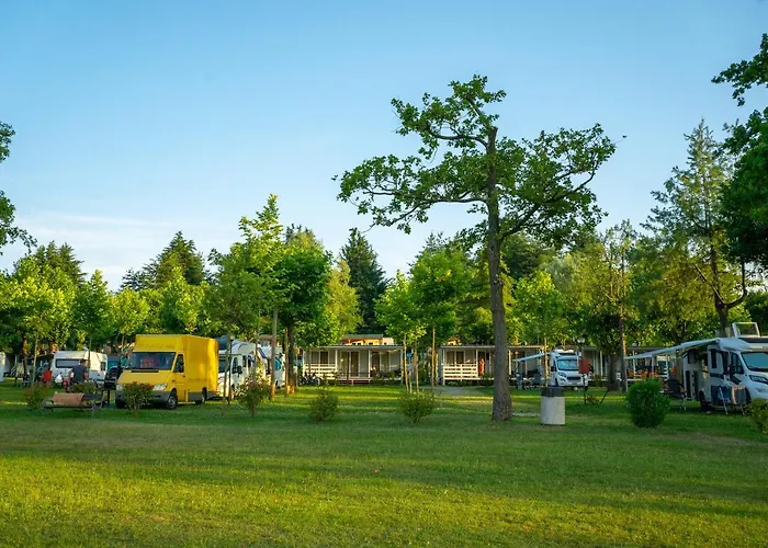 Lido Verbano Village