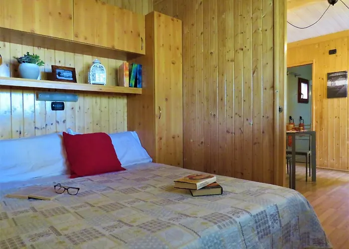 אתר קמפינג Lido Verbano Village